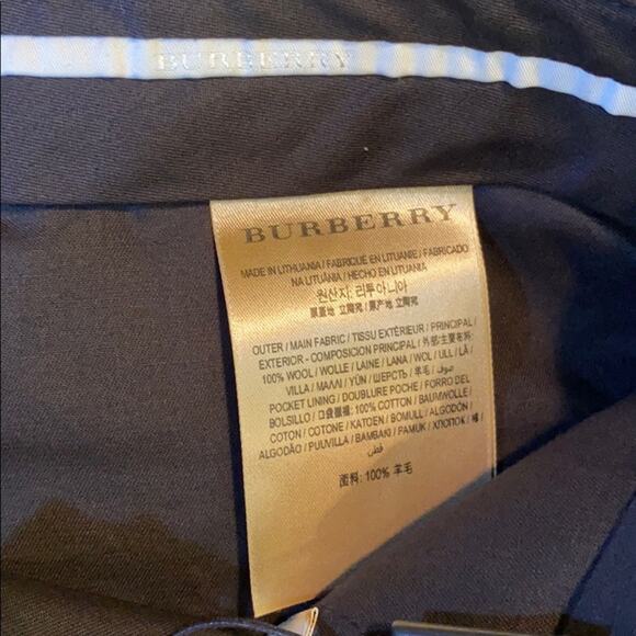 Burberry Black Uniform 100% Wool Slacks Size 8 NWT - Picture 10 of 12